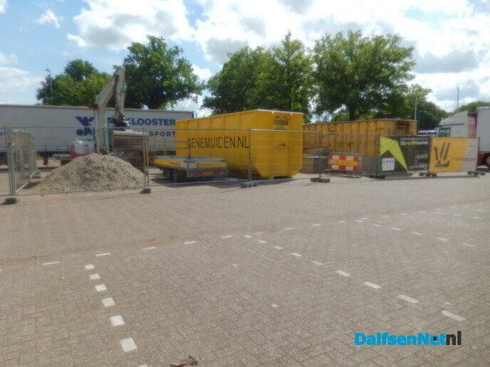 Kunstgrasvelden sportpark Gerner flink onder handen - Foto: Willy