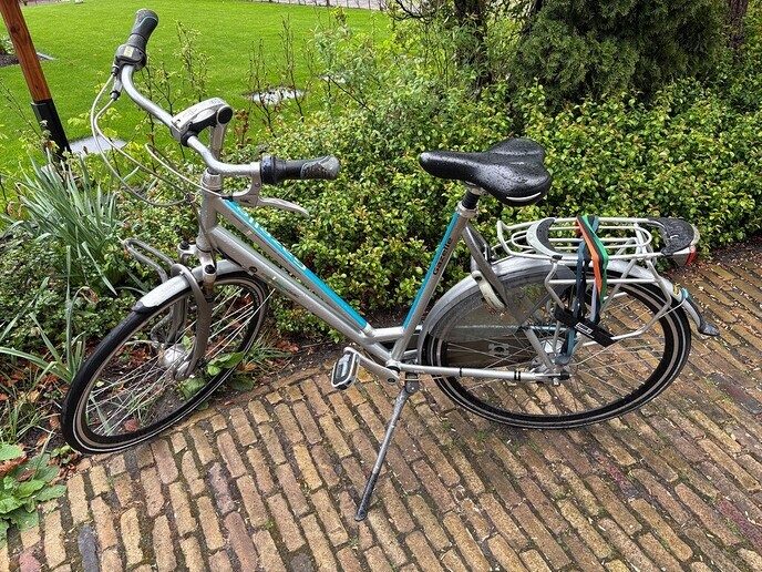 Wie mist zijn fiets? - Foto: Ingezonden foto