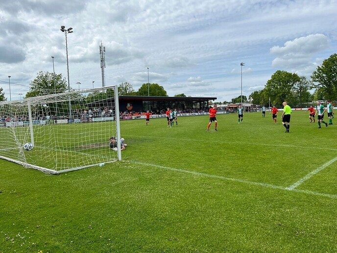 S.V. Nieuwleusen verslaat Gramsbergen in derby - Foto: Ingezonden foto