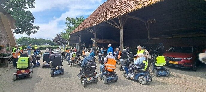 Scootmobieltocht Saam Welzijn - Foto: Ingezonden foto