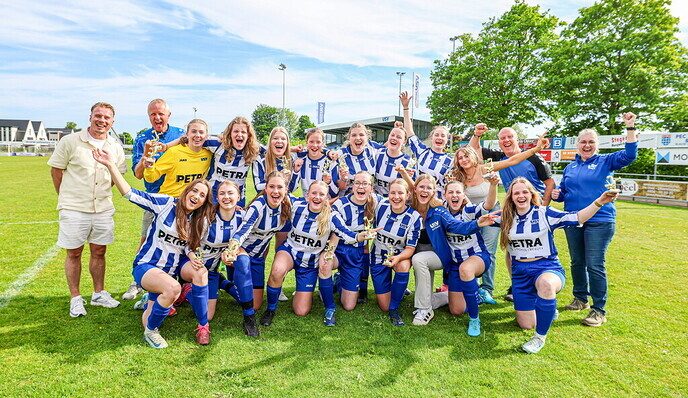 USV MO20 kampioen