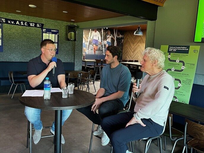 Gezellige sponsoravond met Kees Kist en Danny van den Meiracker - Foto: Ingezonden foto