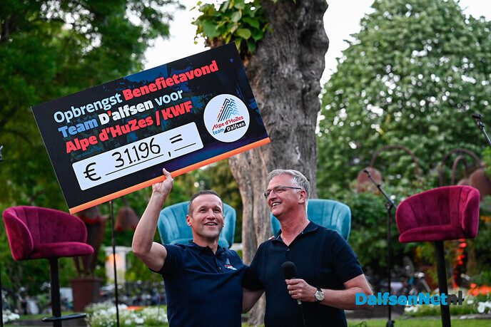 Indrukwekkende Dalfser benefietavond levert veel op voor Alpe d’HuZes - Foto: Ingezonden foto