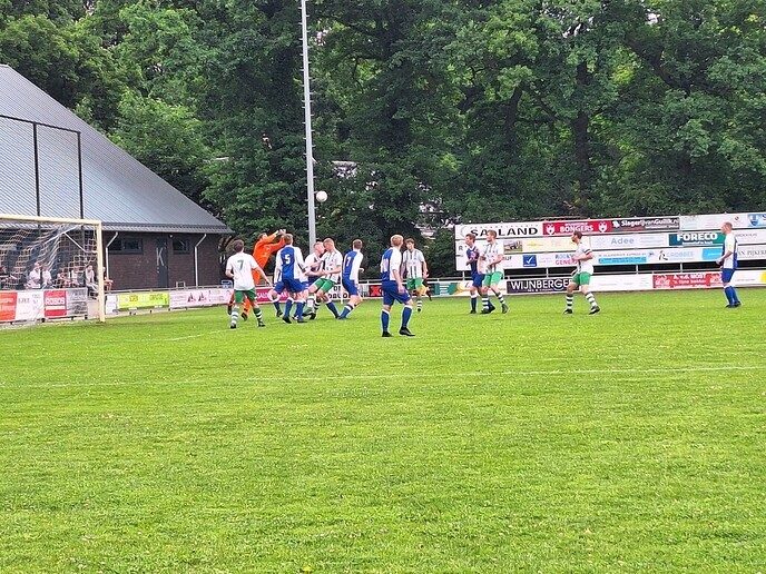 Hoonhorst overtuigend door naar finale om plek in 4e klasse - Foto: Ingezonden foto