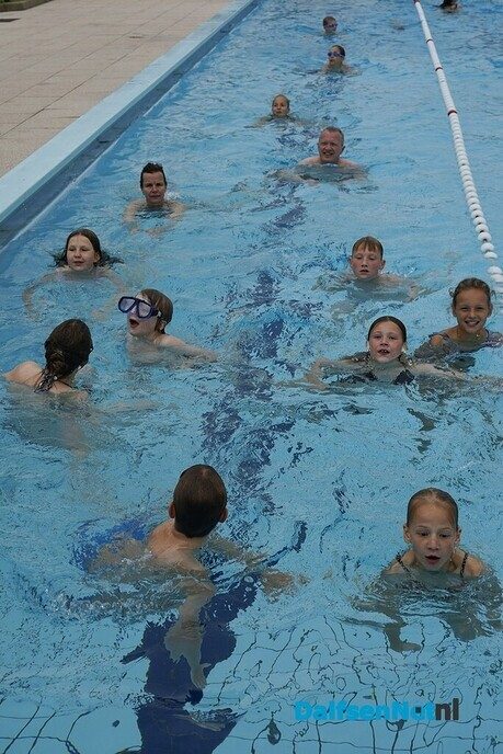 Dalfser zwem4daagse is gestart - Foto: Paul Scholten