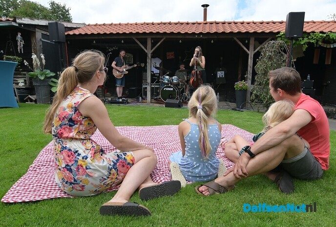 Muziek in de tuin Dalfsen: Muzikale ontdekkingstocht door groene oases - Foto: Johan Bokma
