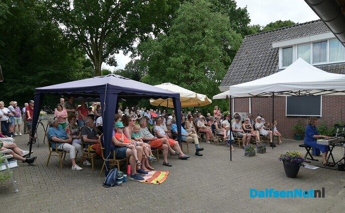 Muziek in de tuin Dalfsen: Muzikale ontdekkingstocht door groene oases - Foto: Johan Bokma