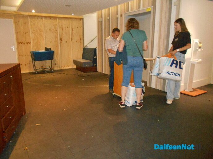 Uitverkoop inboedel Rosengaerde - Foto: Willy