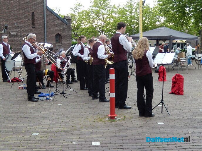 Avond wandel 3daagse: dag 3 - Foto: Willy