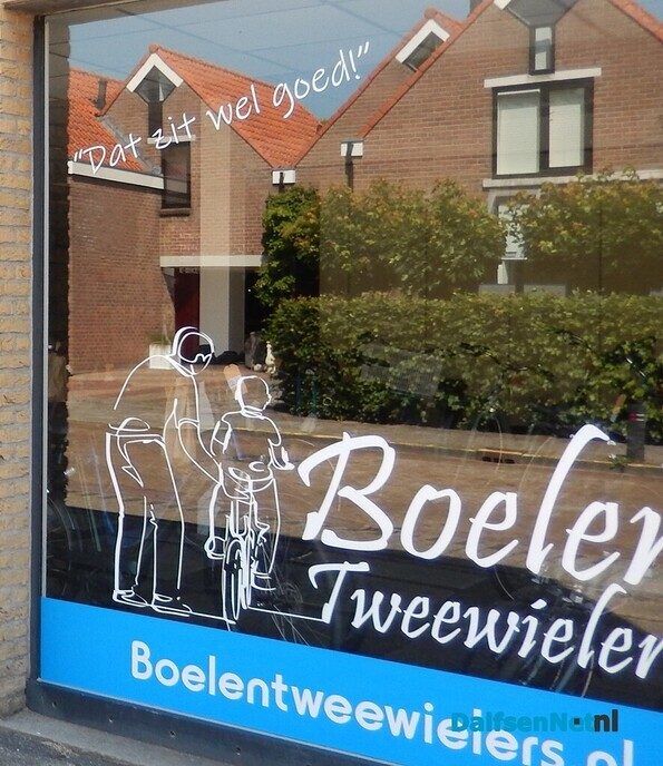 Nieuwe rijwielenzaak in Dalfsen - Foto: Willy