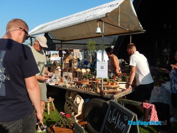 Een gezellige boerenmarkt Buitenplaats Vechterweerd - Foto: Willy