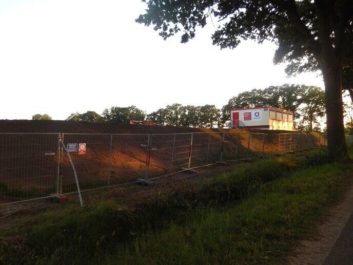 Geen bouwstop asielzoekers centrum Engellandweg - Foto: Ingezonden foto