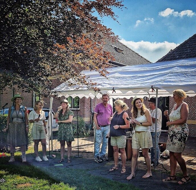 Muziek in de tuin (2) - Foto: Femmie Smink