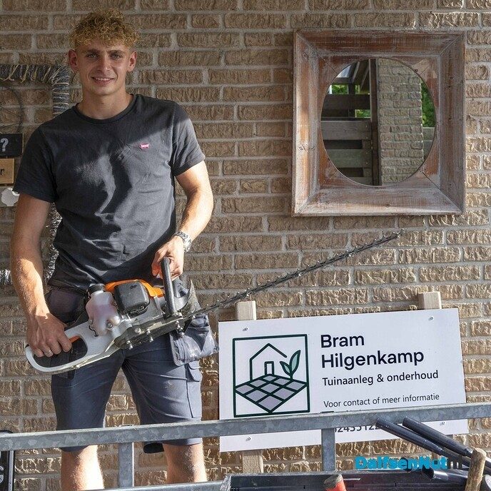 Nieuw hoveniersbedrijf in Dalfsen: Bram Hilgenkamp - Foto: Paul Scholten
