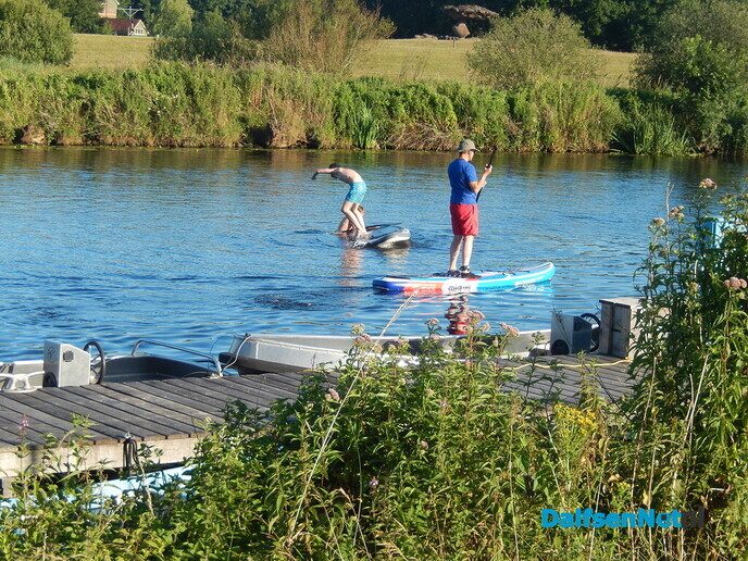 Wat een sfeer in het havengebied - Foto: Willy