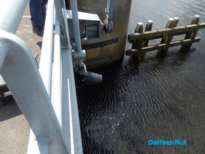 Kleine aanvaring op de Vecht - Foto: Willy