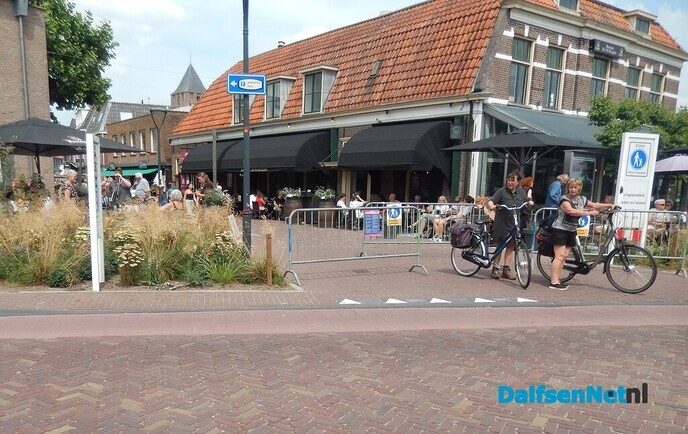 Morgen alweer de laatste blauwe bogendag - Foto: Willy