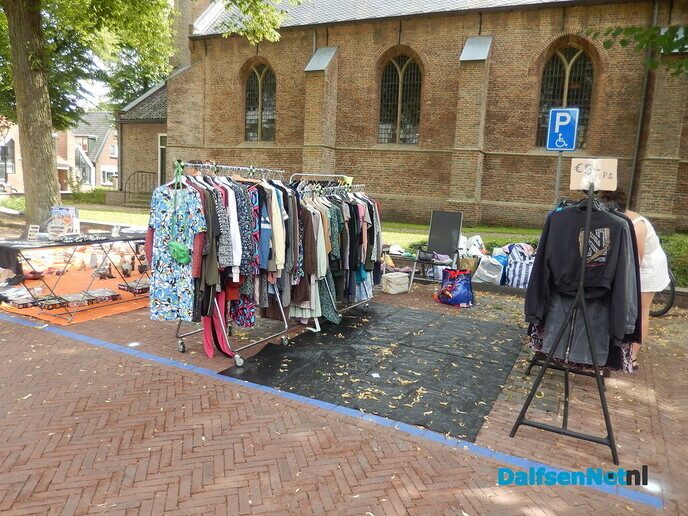 Morgen alweer de laatste blauwe bogendag - Foto: Willy