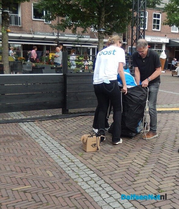 Inpakken en wegwezen - Foto: Willy