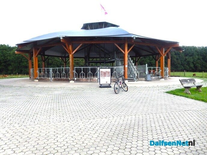 Pontje volop in de vaart - Foto: Willy