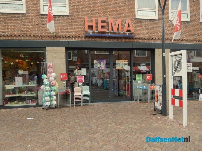 Hema Dalfsen gaat er ook horeca bij doen - Foto: Willy