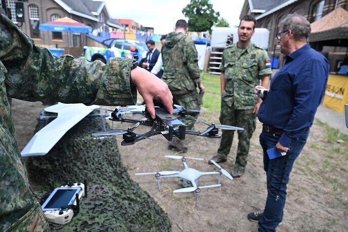 Overijsselse ondernemers zijn hard nodig voor Defensie - Foto: Ingezonden foto