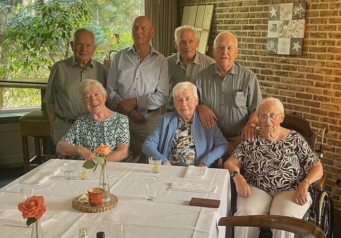 De hele familie Herbrink bij elkaar - Foto: Ingezonden foto