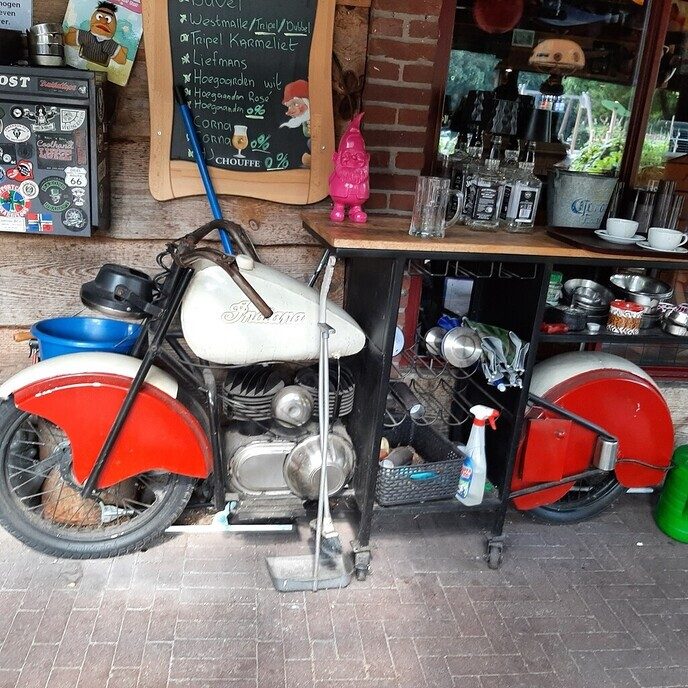 Dalfser scootmobielers op bezoek bij Calluna - Foto: Ingezonden foto