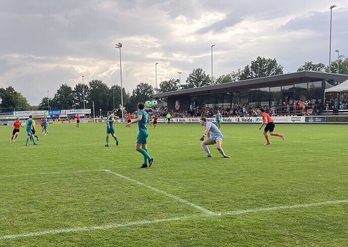 S.V. Nieuwleusen speelt gelijk tegen vv Berkum - Foto: Ingezonden foto
