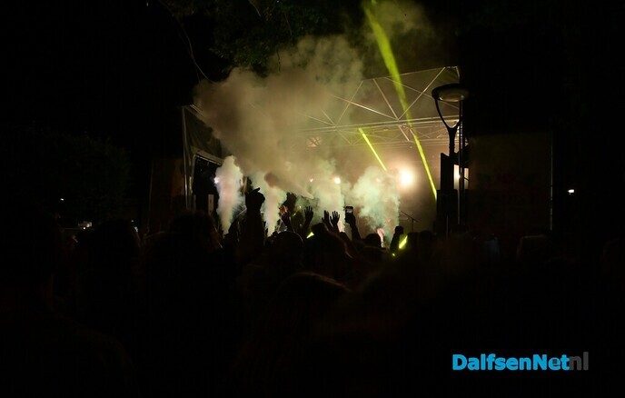 Nikki’s sluit de zomer af met zinderend feest - Foto: Johan Bokma