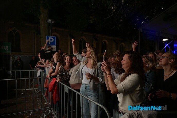 Nikki’s sluit de zomer af met zinderend feest - Foto: Johan Bokma