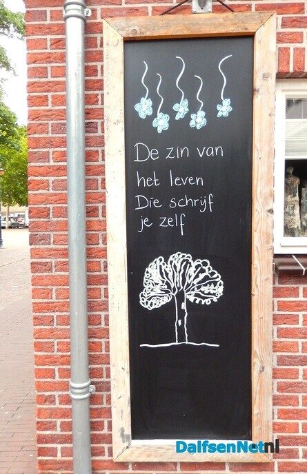 Humor langs de weg (7) - Foto: Willy