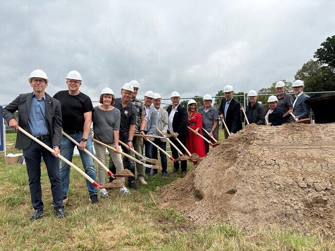 Comité op bezoek bij jarige Stadt Hörstel - Foto: Ingezonden foto