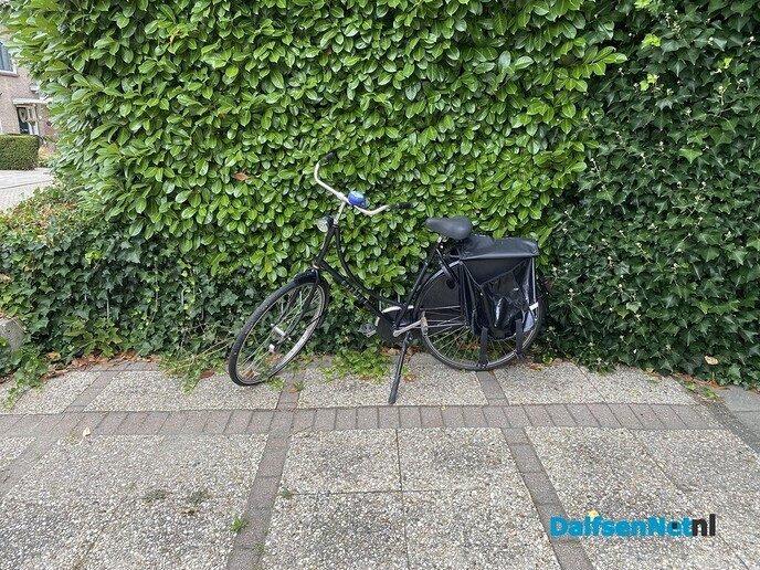 Van wie is deze omafiets? - Foto: Ingezonden foto
