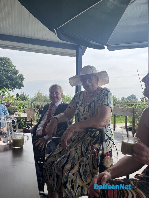 Hoog bezoek op de Damhoeve - Foto: Ingezonden foto