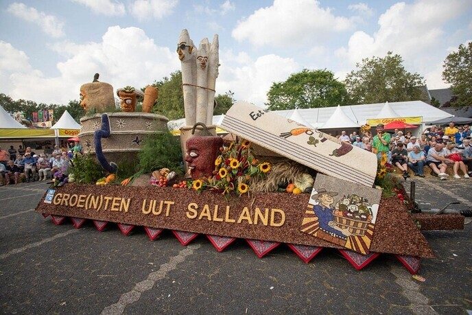 Vandaag de oogstcorso in Raalte
