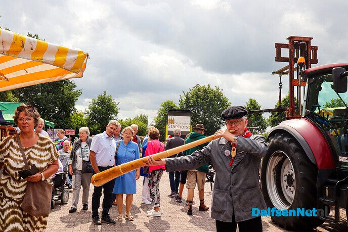 Staphorster markt trekt aandacht voor haar authentieke Staphorster cultuur - Foto: Art de Ruiter