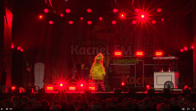 Zondag was het al vanaf 15.00 uur groot feest bij Kachel FM