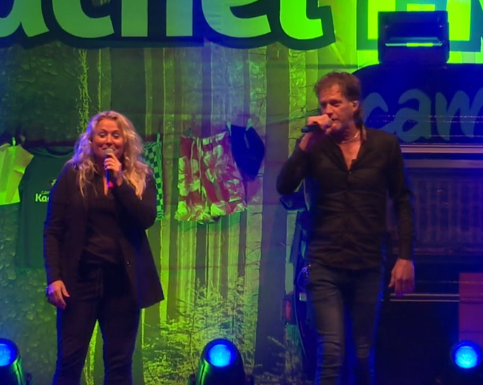 Zondag was het al vanaf 15.00 uur groot feest bij Kachel FM