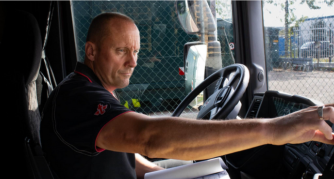 Onder de vleugels met chauffeur Martin bij Tielbeke - Foto: Ingezonden foto