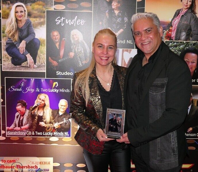 Dalfser Duo Two Lucky Minds winnen een award!