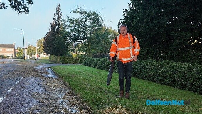Burgemeester geeft het goede voorbeeld - Foto: Ingezonden foto