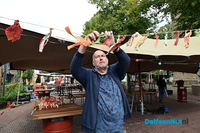 Opbouw Dalfser Bierfestival in volle gang - Foto: Johan Bokma