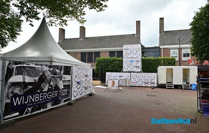 Opbouw Dalfser Bierfestival in volle gang - Foto: Johan Bokma
