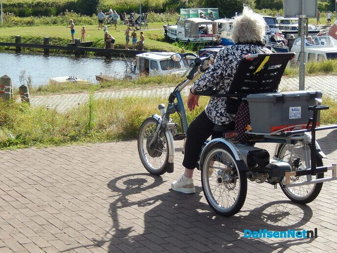 Zomerse drukte in en rond de haven - Foto: Willy