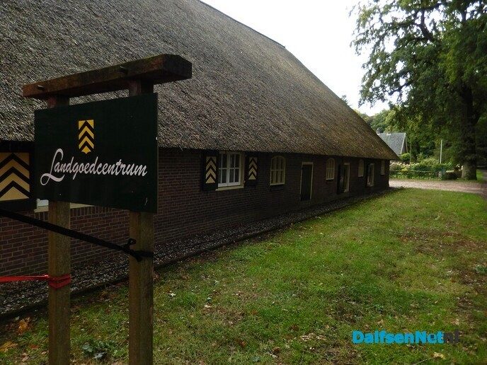 Zeer interessante lezing en een natuurexcursie over Landgoed Vilsteren - Foto: Willy