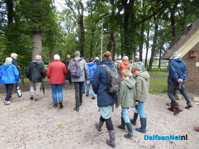 Zeer interessante lezing en een natuurexcursie over Landgoed Vilsteren - Foto: Willy