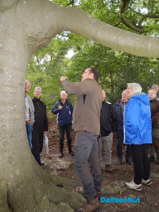 Zeer interessante lezing en een natuurexcursie over Landgoed Vilsteren - Foto: Willy