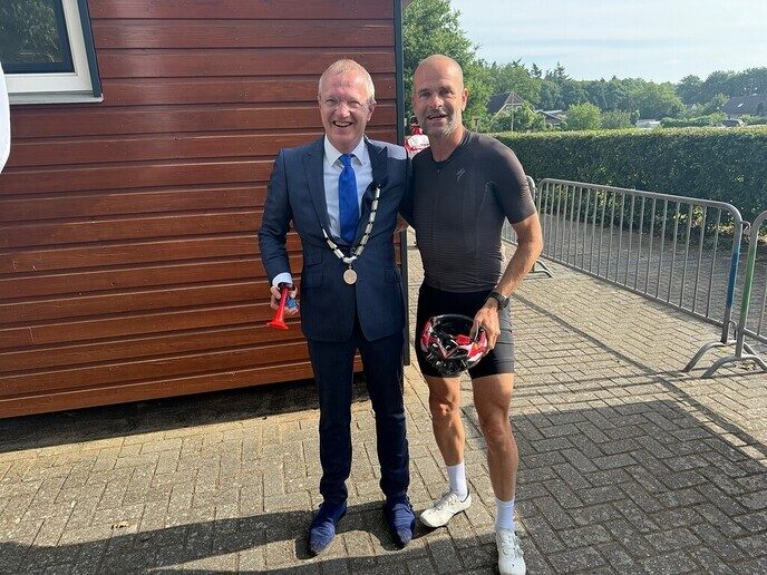 Burgemeester Michael Sijbom blikt terug op de eerste 100 dagen in Dalfsen - Foto: Eigen geleverde foto