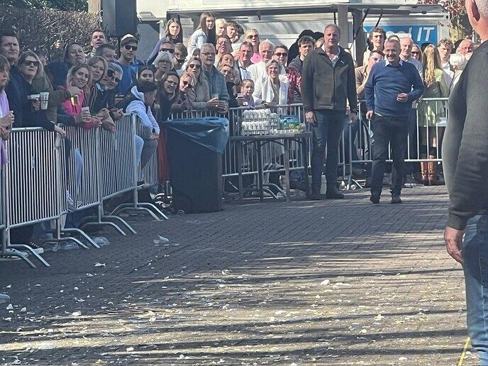 Burgemeester Michael Sijbom blikt terug op de eerste 100 dagen in Dalfsen - Foto: Eigen geleverde foto